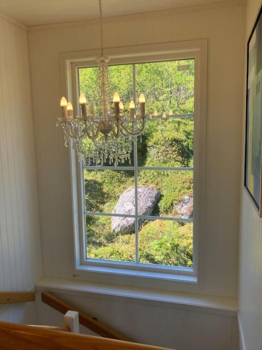 Fantastic View, Quiet And Relaxing By The Sea Villa Kvaloya Eksteriør billede